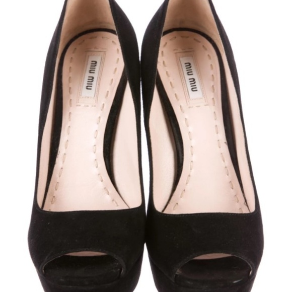 MIU MIU Suede Platform Pumps Size: 8.5 - Picture 3 of 5